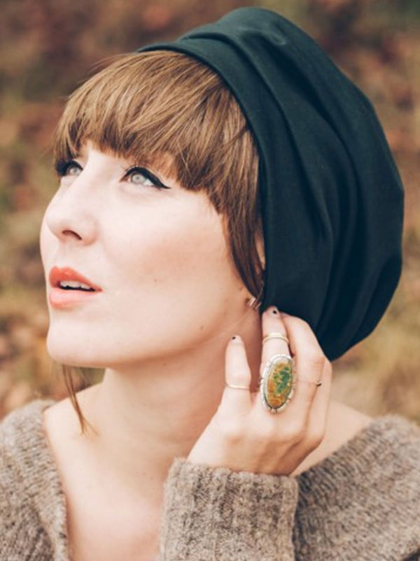 Erwachsenen-Pony mit geradem Schnitt im Louise-Brooks-Stil aus Kunstfaser, patentierter Halt Les Franjynes, ideal unter Turban o