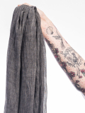 Foulard Turban Madame Grey aus dunkelgrauem Baumwollgaze, trendiger Bun-Knoten, weich und angenehm für empfindliche Kopfhaut