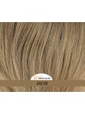 Night Wig auf weicher Bambuskappe kurzer femininer Schnitt mit Pony