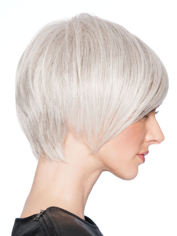 Perücke Angled Cut Gisela Mayer: kurzer weißer Schnitt (white hair) mit Pony, Punk'chic-Stil, natürliches Finish.