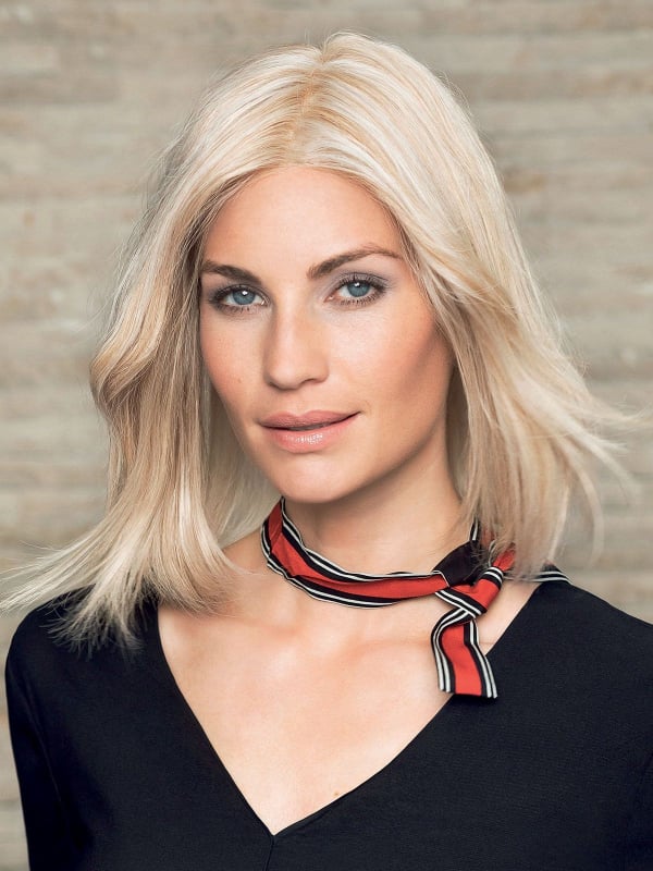 Perücke Page Long aus natürlichem Remy Hair, mittellanges abgestuftes Bob mit Strähne, natürliches und komfortables Finish.