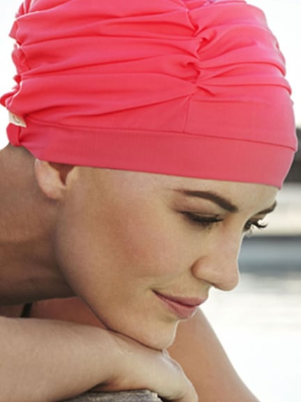 Bademütze Swim Cap mit Falten aus Polyester und Spandex, schnelle Trocknung und komfortabler Halt für Schwimmbad, Meer oder Saun