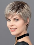 Perücke Giovanna Mono Lace Gisela Mayer: sportlicher kurzer Schnitt, natürliches Mono-Lace-Finish, leicht und komfortabel für de