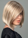 Perücke Hot Mono Lace Gisela Mayer: schicker tiefer Bob, dezente Lace-Verarbeitung, pflegeleichte Synthetikfaser.