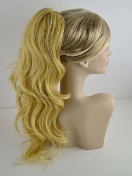 Clip Wavy Long 40 cm - Golden Blond auf Mannequin, wellige Ponytail zum einfachen Anklipsen