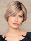 Perücke Luxery Lace A Gisela Mayer: Echthaar, dezente Lace-Front, kurzer Stufenschnitt mit Seitenpony