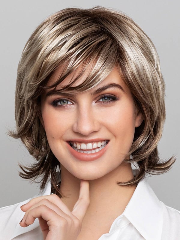Perücke Sun Click II Gisela Mayer, gestufter mittellanger Schnitt, moderner und femininer Stil