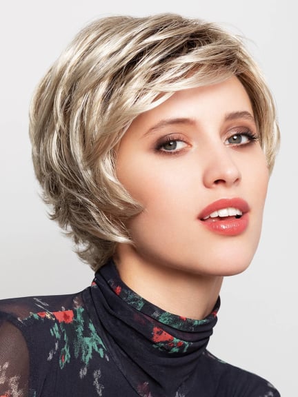 Sun Go — gestufter Kurzhaarschnitt, feminin und elegant