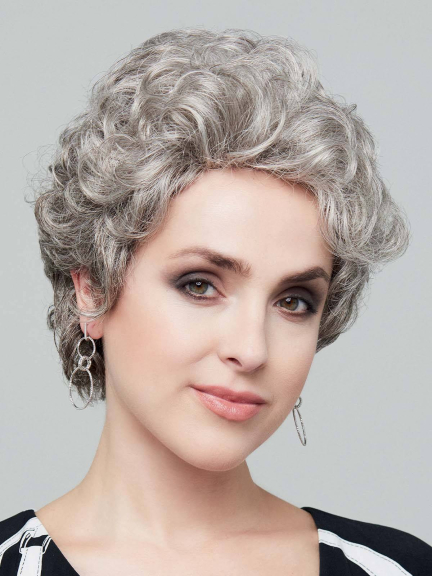 Perücke Charme: klassischer Schnitt mit großen Locken für natürliches Volumen