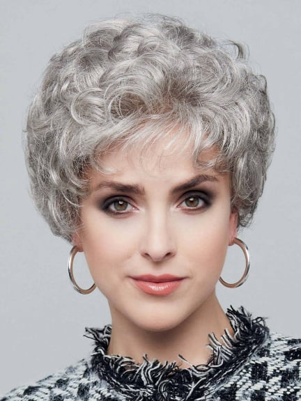 Perücke Charme Mono Super – bewundern Sie ihre großen Locken und Cinema-Tüll.