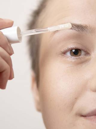 Revitalisierendes Serum für Wimpern und Augenbrauen - 6ml MÊME Cosmetics