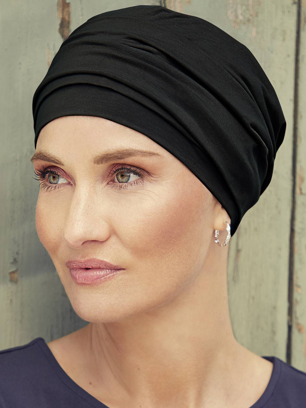 Turban-Mütze Nomi Christine Headwear aus Supima Caretech® Baumwolle, weich und atmungsaktiv, mit gefaltetem Stirnband für ein na