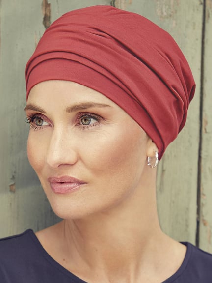 Turban-Mütze Nomi Christine Headwear aus Supima Caretech® Baumwolle, weich und atmungsaktiv, mit gefaltetem Stirnband für ein na