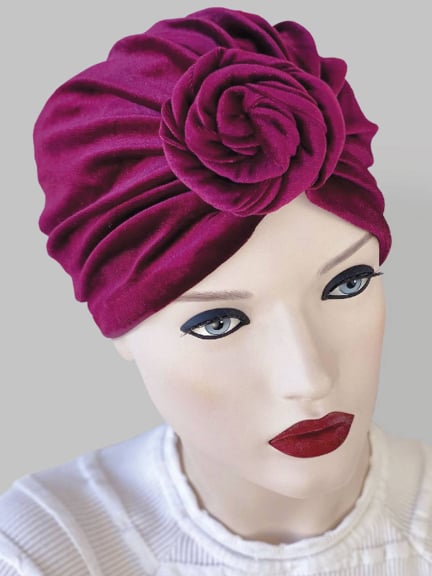 Sandra Mütze aus Samt — eleganter, bequemer und leicht anzuziehender Turban