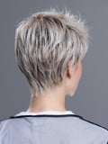 Perücke Bliss Ellen Wille: kurzer Boyish-Schnitt mit feinem Pony und Kinofilm-Tüll, extra langer unsichtbarer Rand für ein natür