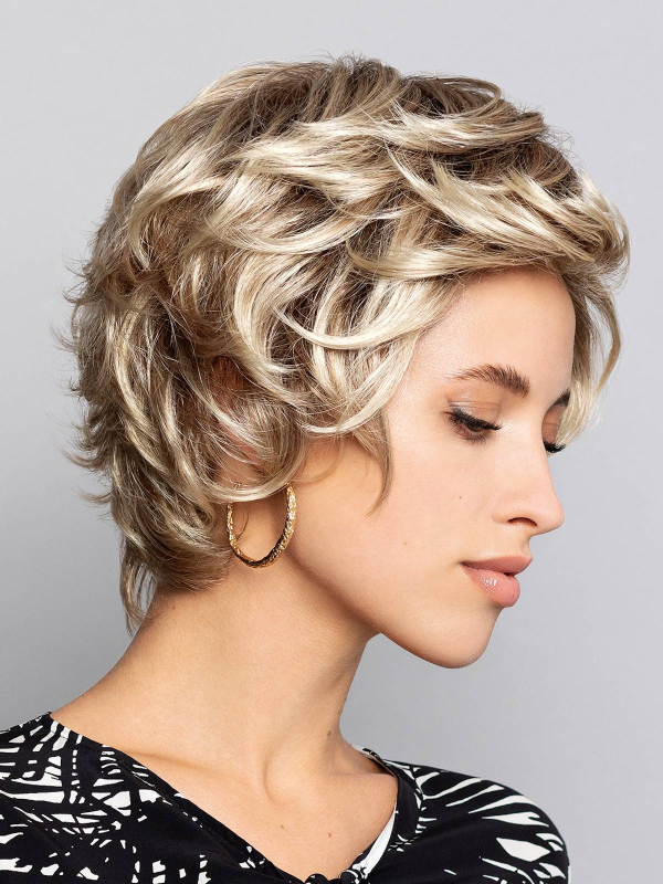 Perücke Wind Mono Lace Large Gisela Mayer: kurzer ausgedünnter Schnitt, natürliches Volumen, Monofilament und Lace Front, Tragek