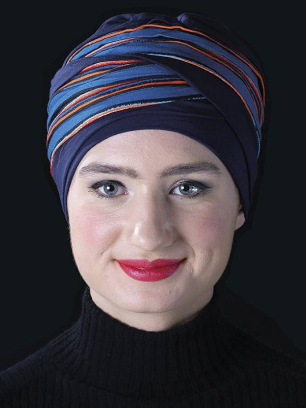 Turban Doris MMParis aus zweifarbiger Bambusfaser, kleiner Hut-Stil, einfach aufzusetzen für ein natürliches Volumen