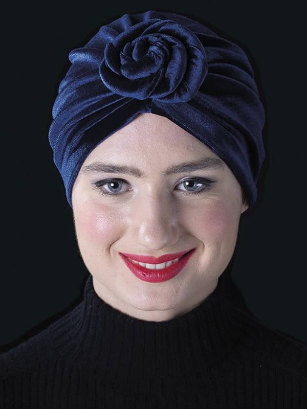 Turbanmütze Sandra aus Samt MM Paris, elegant, weich und leicht anzuziehen, ideal bei Alopezie und Chemo-/Strahlentherapie