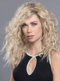 Perücke Attract Mono Ellen Wille: extra lang, Prime Hair (Natur + Thermofaser 160°C), sehr natürlicher und femininer Look.