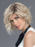 Perücke Ellen Wille Adore Mono Part: mittellanger welliger Bob aus Prime Hair, seitlicher Scheitel, natürliches und komfortables