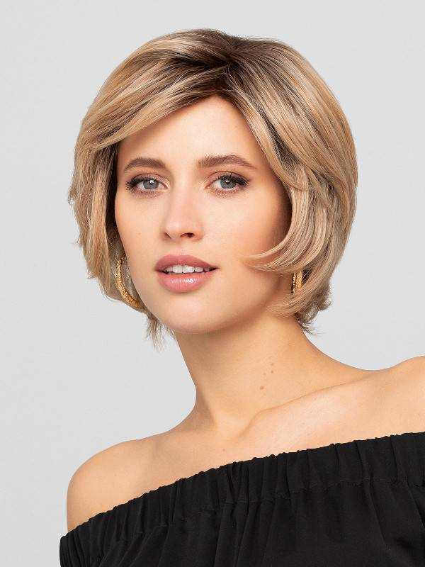 Perücke Supreme Short Gisela Mayer: kurzer Stufenschnitt, diskreter Cinema-Tüll, 50% Echthaar Remy Hair.