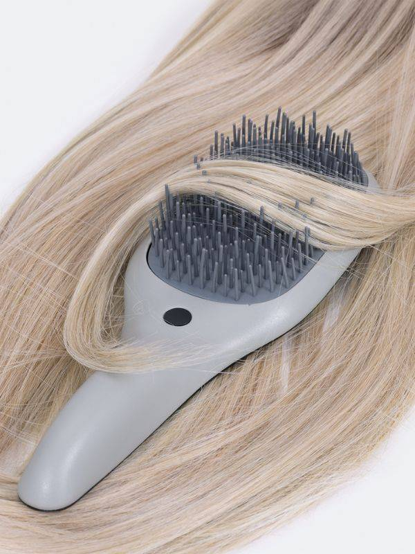 Ergonomische Paddle-Bürste Ellen Wille, weiche Noppen für verschiedene Längen zum sanften Entwirren von Perücken und Haaren
