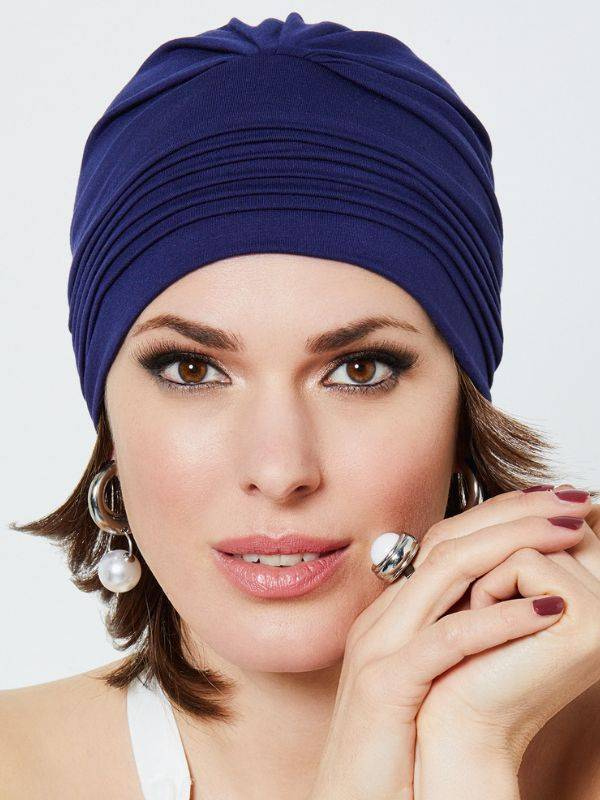 Chemo-Turban Luna Gisela Mayer aus Bambusfaser: weich, atmungsaktiv und hypoallergen, ideal bei Haarausfall.