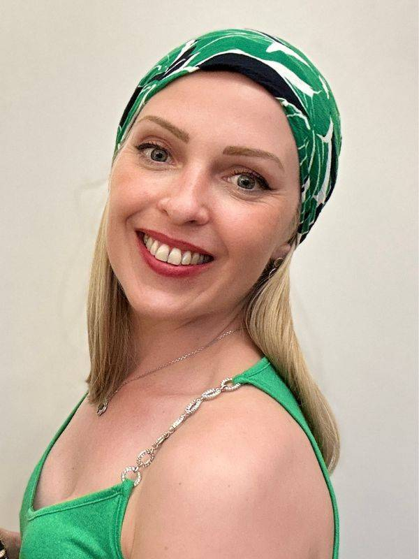 Haarkrone Krownie Bikiwig aus Thermofaser 180°C, natürlicher Blunt-Bob-Effekt, ideal unter Turban, Mütze oder Hut