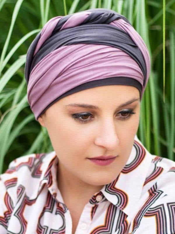 Turban Leslie MMParis zweifarbig, Bambusfaser: leicht, weich, leicht zu knoten, Volumeneffekt und natürlicher Look.