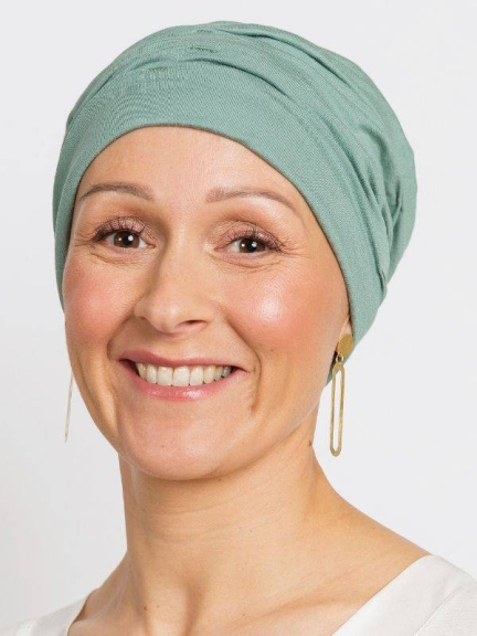Chemo-Mütze Marlene Uni aus weicher Viskose, nahtlos, gefaltet und gerafft für schönes Volumen