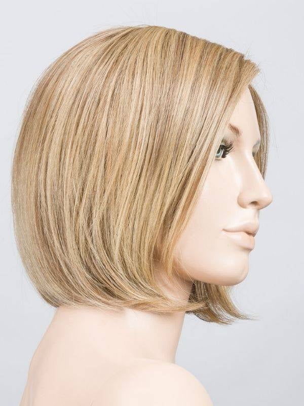 Perücke Ellen Wille Adore Mono Part: mittellanger welliger Bob, Prime Hair, seitlicher Scheitel, natürliches und komfortables Er