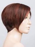 Perücke Amaze Mono Part Ellen Wille: asymmetrischer Kurzhaarschnitt, langer Pony, Prime Hair frisierbar bis 160°C, natürlicher R