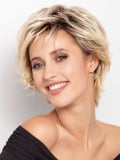Perücke Sun Limit Gisela Mayer: kurzer, abgestufter Schnitt, natürliches Volumen und Nackenlänge, ideal bei Alopezie