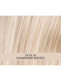 Perücke Turn Mono Part: kurzer lockiger Schnitt, natürliches Volumen, Rooted-Effekt (dunkle Ansätze) oder Mix-Effekt (Balayage).