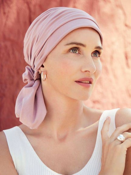 Turban Mila aus Caretech Supima Cotton – gebunden für Volumen und Komfort