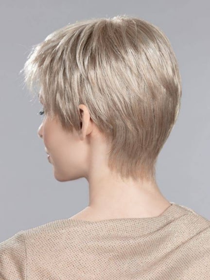 Ginger Perücke kurz mit Pony, natürliche Wurzeloptik und mix Balayage