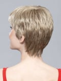 Perücke Liza Small Deluxe kleine Größe 52–54 cm: leichter Kurzhaarschnitt, natürlicher Effekt, Tragekomfort und sicherer Halt.