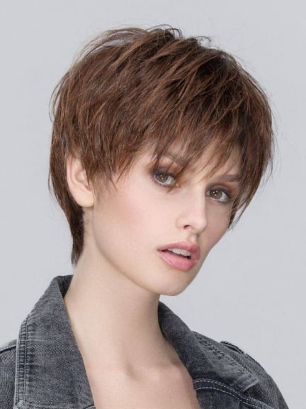 Perücke Beat von Ellen Wille – kurzer stufiger Schnitt, eleganter Pony