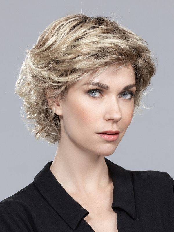 Perücke Daily Mono Ellen Wille: elegantes Volumen, leichte Wellen und extra-lange unsichtbare Stirnpartie für einen natürlichen 