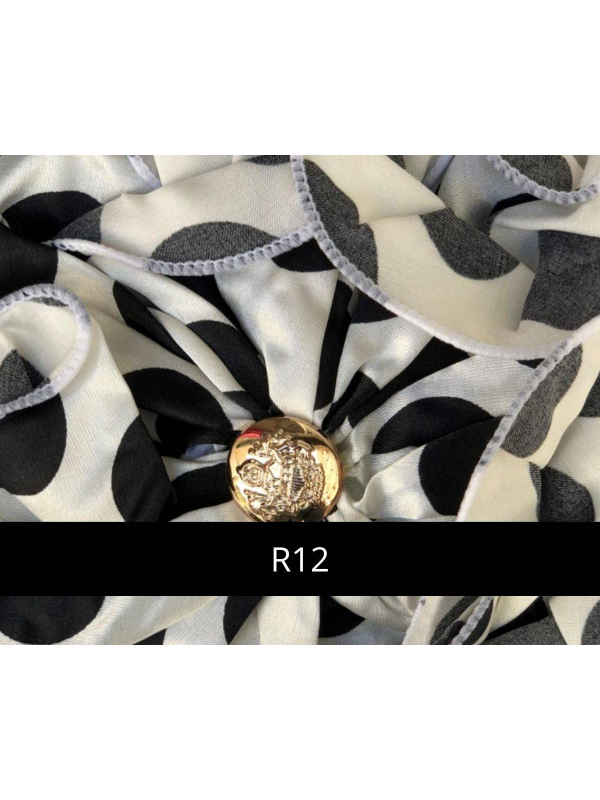 Foulard Romance MMParis zum Knoten auf einem Turban: lange Enden, Volumen und Stil, allein oder als Accessoire zu tragen.