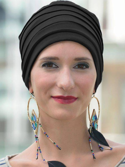 Turban Lola Doublé MMParis aus Bambusfaser, plissiert und komfortabel, ideal für den Alltag wie für die Nacht.