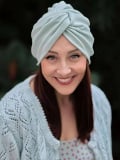 Mütze Cross – Turban ohne Nähte, elegante Farben, Einheitsgröße 52–58. Probieren Sie ihn aus!