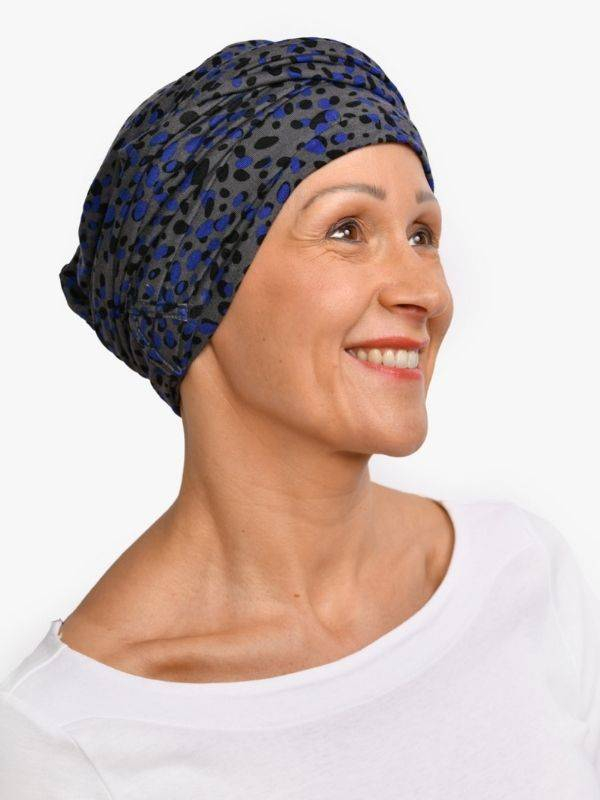 Turban Liz Rosette La Vedette aus Viskose, Tuch auf Mütze fixiert: rutschfester Halt, mehrere Knüpfmöglichkeiten, sanft für die 