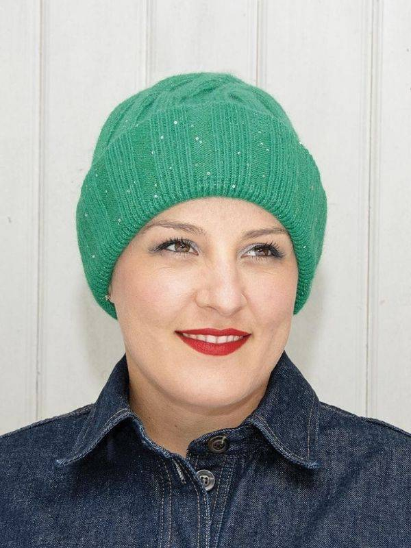 Mütze Robin MM Paris aus Wolle, Angora und Acryl: weiche, warme und elegante Wintermütze, feminine Farbtöne.