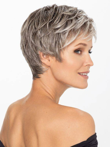 Magic Lizzy Mono Lace — kurze Perücke, stylischer Pony und medizinischer Komfort