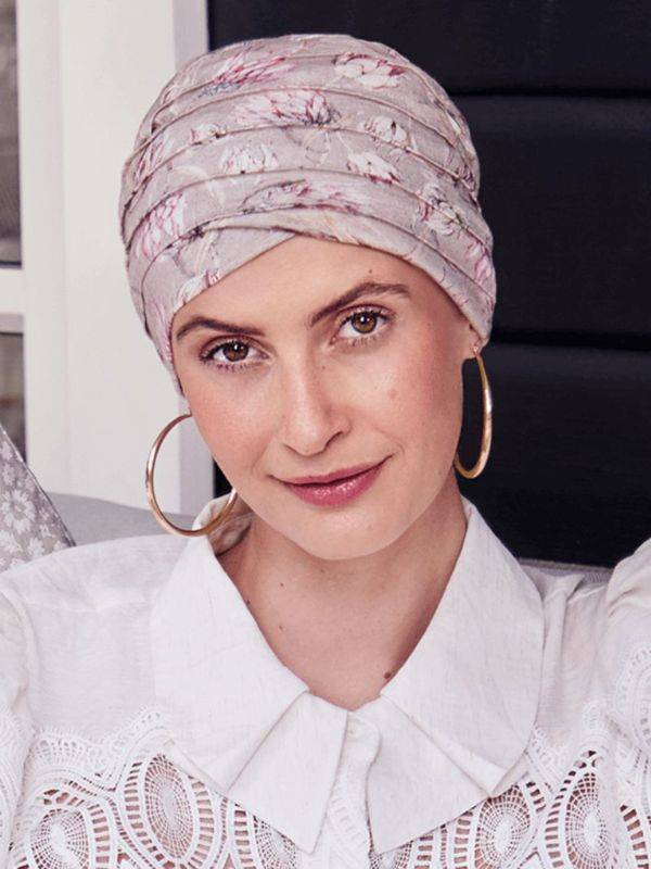 Turbanmütze Zen Lin Christine Headwear aus Naturleinen, leicht und atmungsaktiv, ideal bei Alopezie oder Behandlungen.