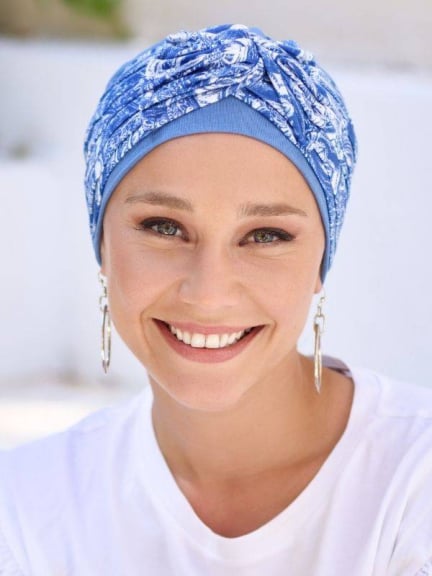 Turban Opéra NJ Création: leichter Turban mit großer, modulierbarer Schleife für elegantes Volumen, seitlich oder oben zu tragen
