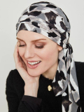 Turban Madrid Printed Gisela Mayer, Chemo-Turban-Tuch aus weicher Viskose mit Muster, bequem und leicht zu binden.