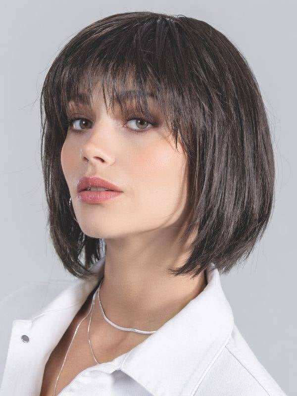 Perücke Change: mittellanger gestufter Kinnlänge-Bob mit geradem Pony, Kunstfaser, natürlicher Catwalk-Look und einfach zu style