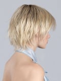 Perücke Easy Mono Part Ellen Wille Perucci, kurzer, ausgedünnter Schnitt mit unsichtbarem Frontalrand, natürlicher und dezenter 